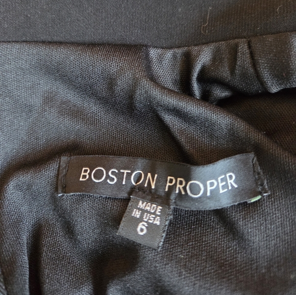 Elegant Black Dress - Picture 2 of 10